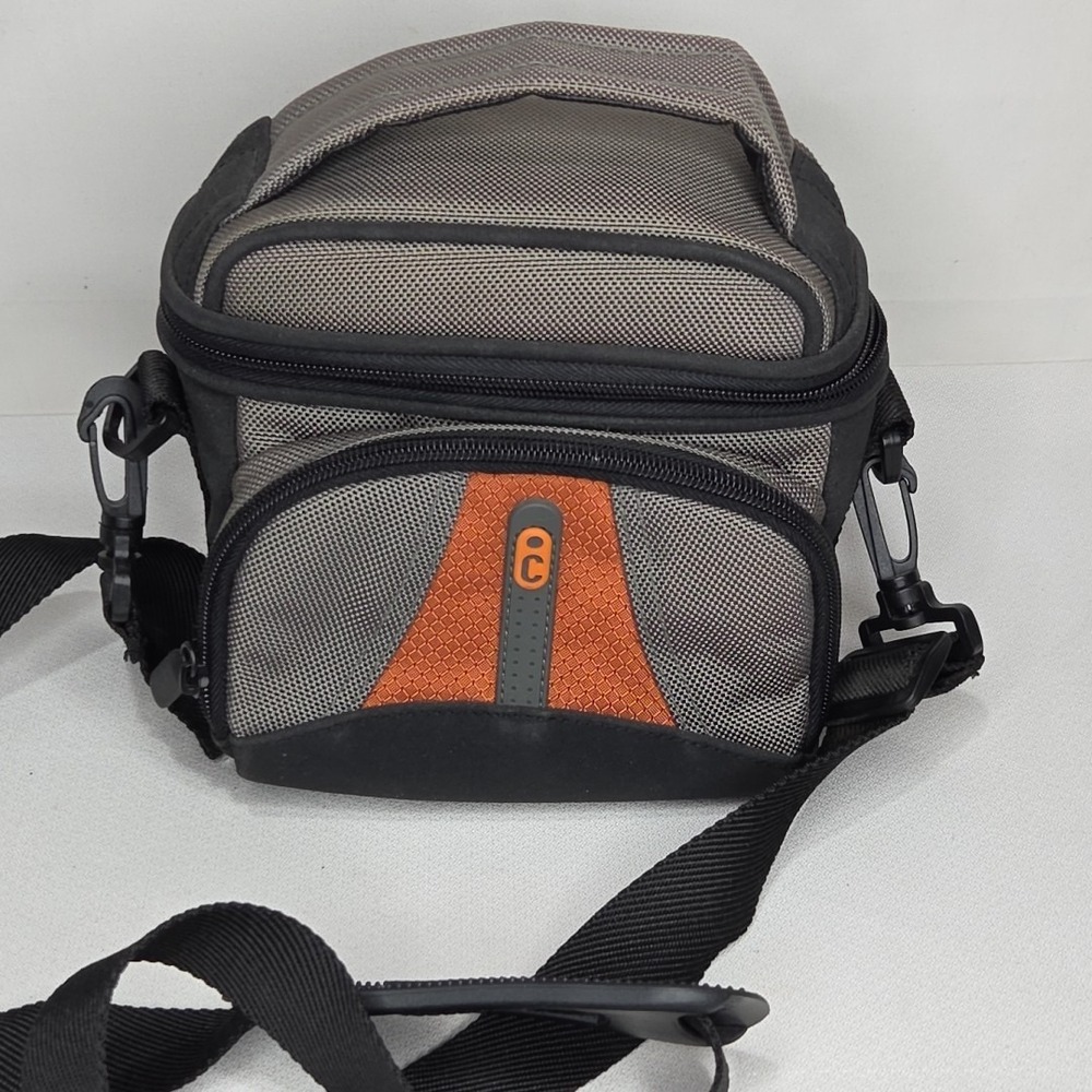 ICON Camera / Camcorder Shoulder Strap Carry Bag with Adjustable Divider